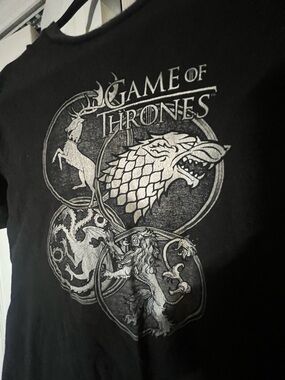Game of thrones unisex black t-shirt size Medium